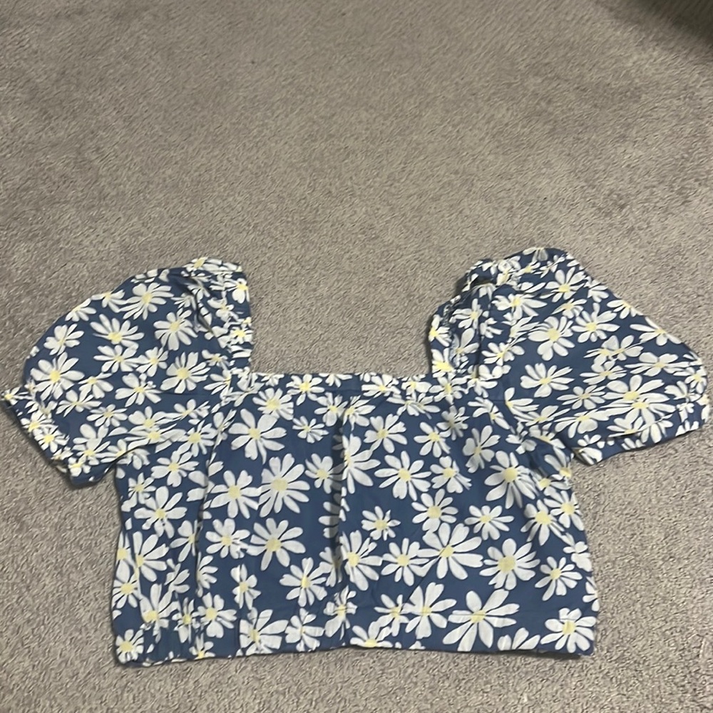 american eagle flower crop top
